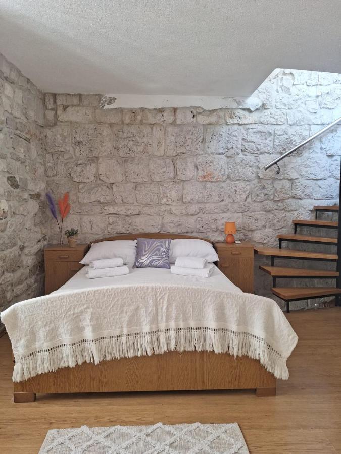 Apartment Tonka Trogir Exterior photo