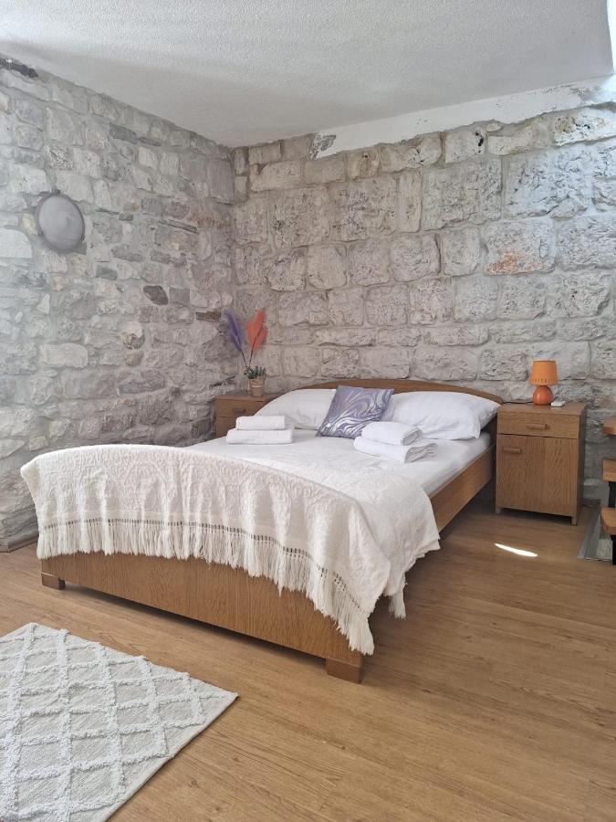 Apartment Tonka Trogir Exterior photo